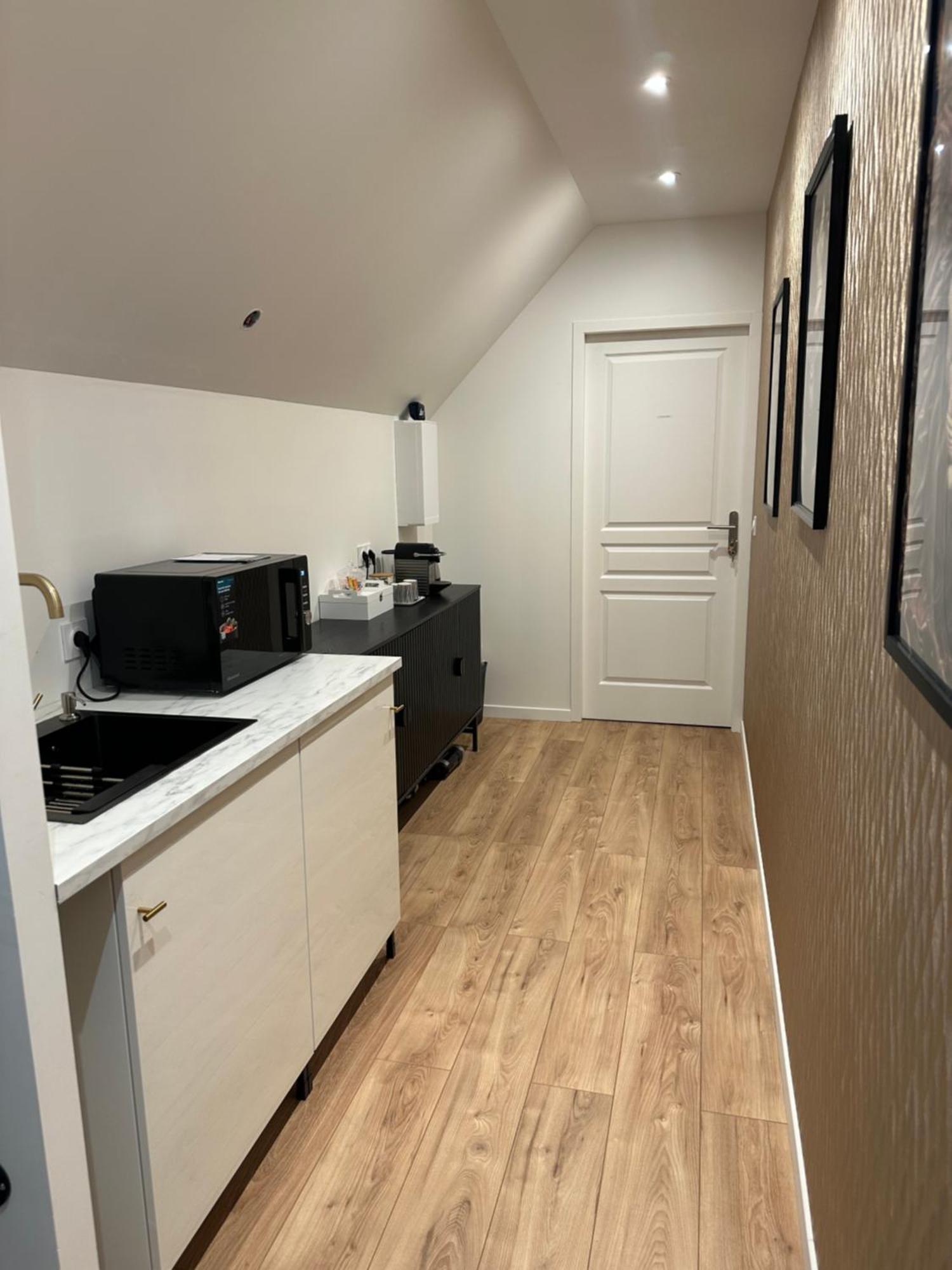 Eurylaime Bed & Breakfast Vernon  Bagian luar foto
